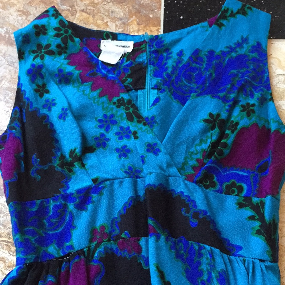 Made in Hawaii turquoise empire waist/zipper back - Picture 7 of 8